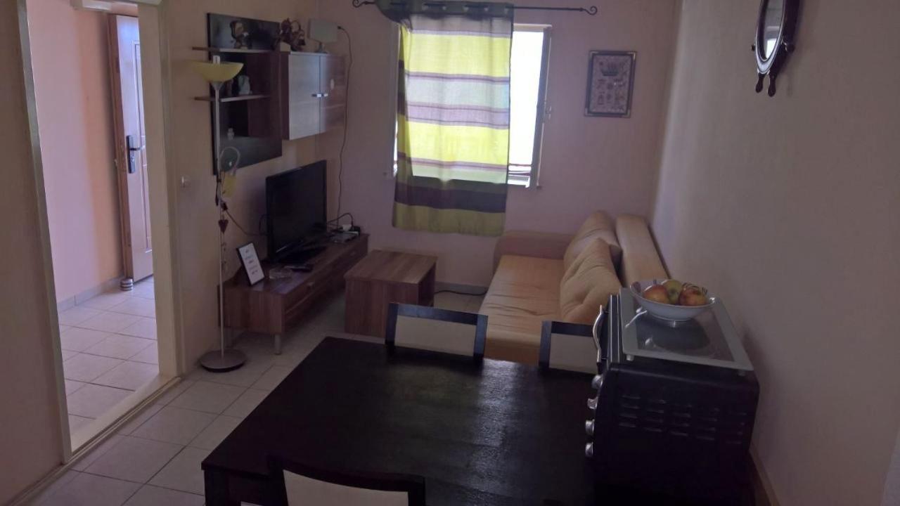 Apartments By The Sea Nin, Zadar - 15513 מראה חיצוני תמונה