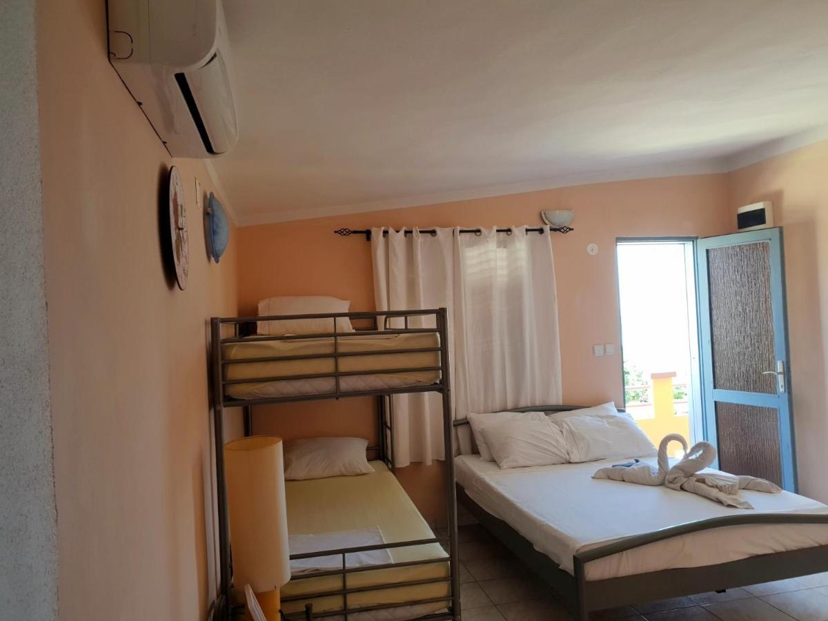 Apartments By The Sea Nin, Zadar - 15513 מראה חיצוני תמונה