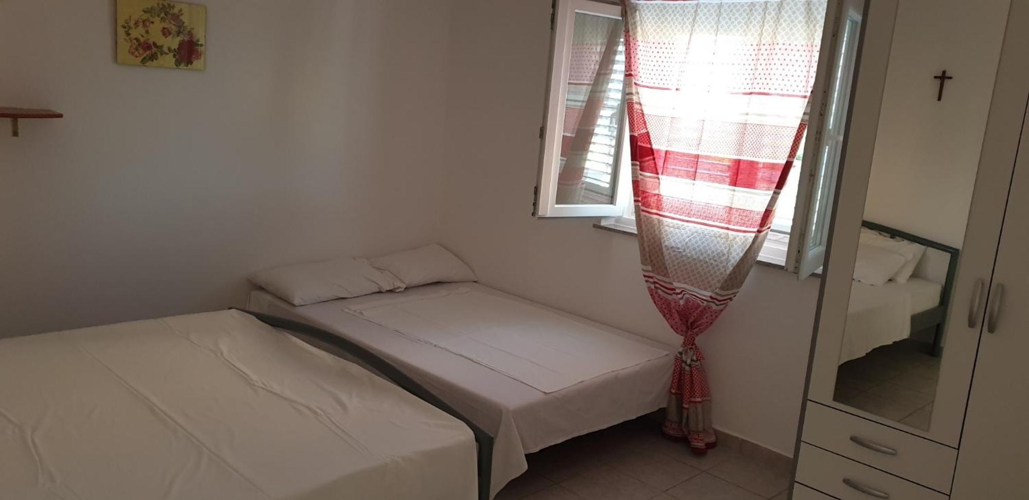 Apartments By The Sea Nin, Zadar - 15513 חדר תמונה