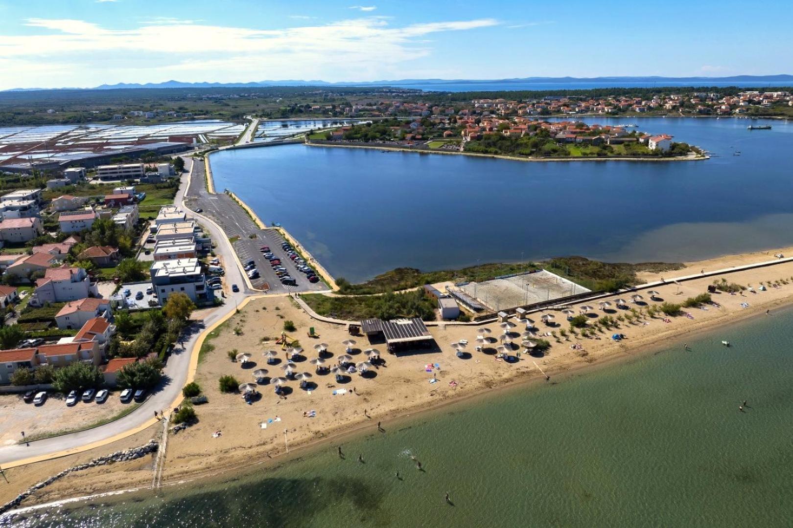Apartments By The Sea Nin, Zadar - 15513 מראה חיצוני תמונה